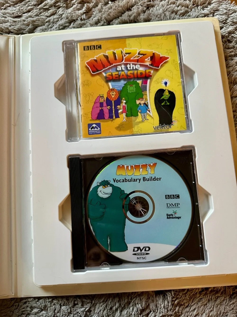 BBC Muzzy French Language Course for Children DVD CD Set
